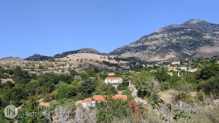 Alonia este unul dintre satele tradiționale ale insulei Samothraki.