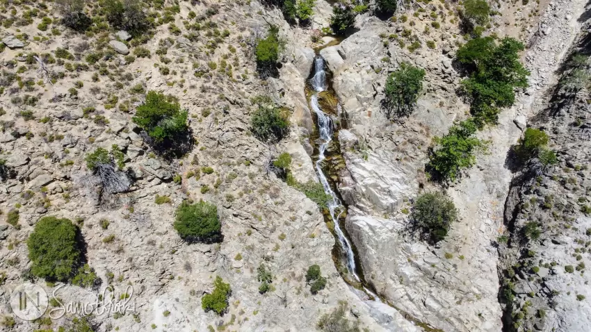 Râul Vatos, în partea de sud