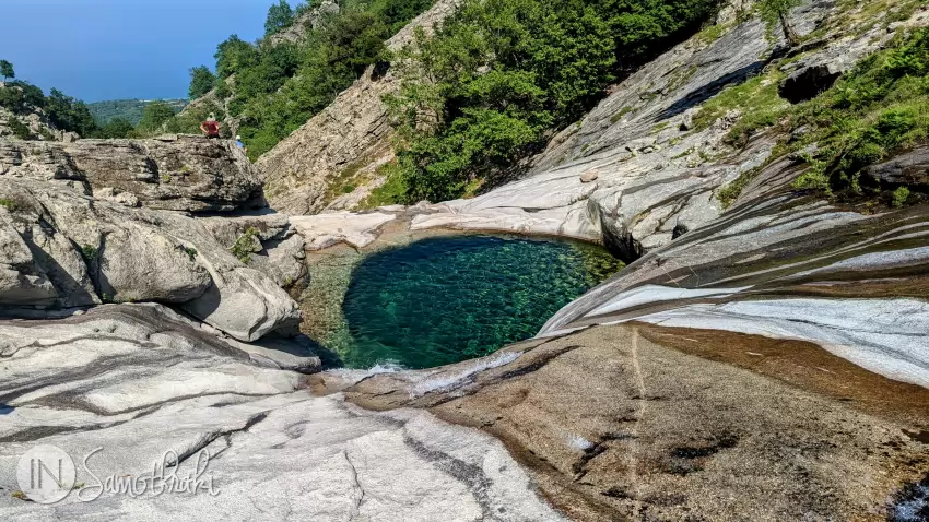 Vathre pe râul Platia, la Kouriat