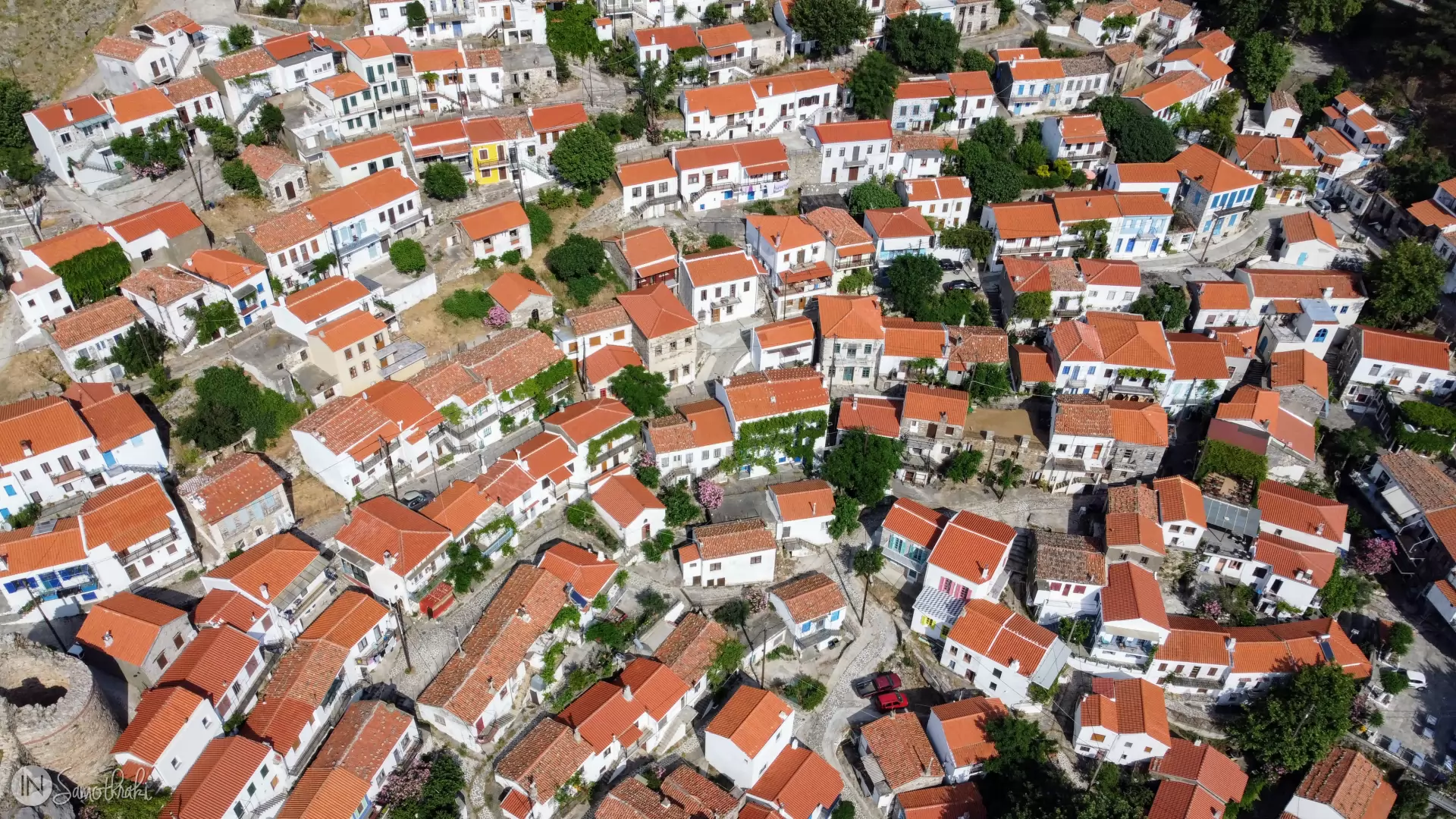Chora, orășelul agățat de munte