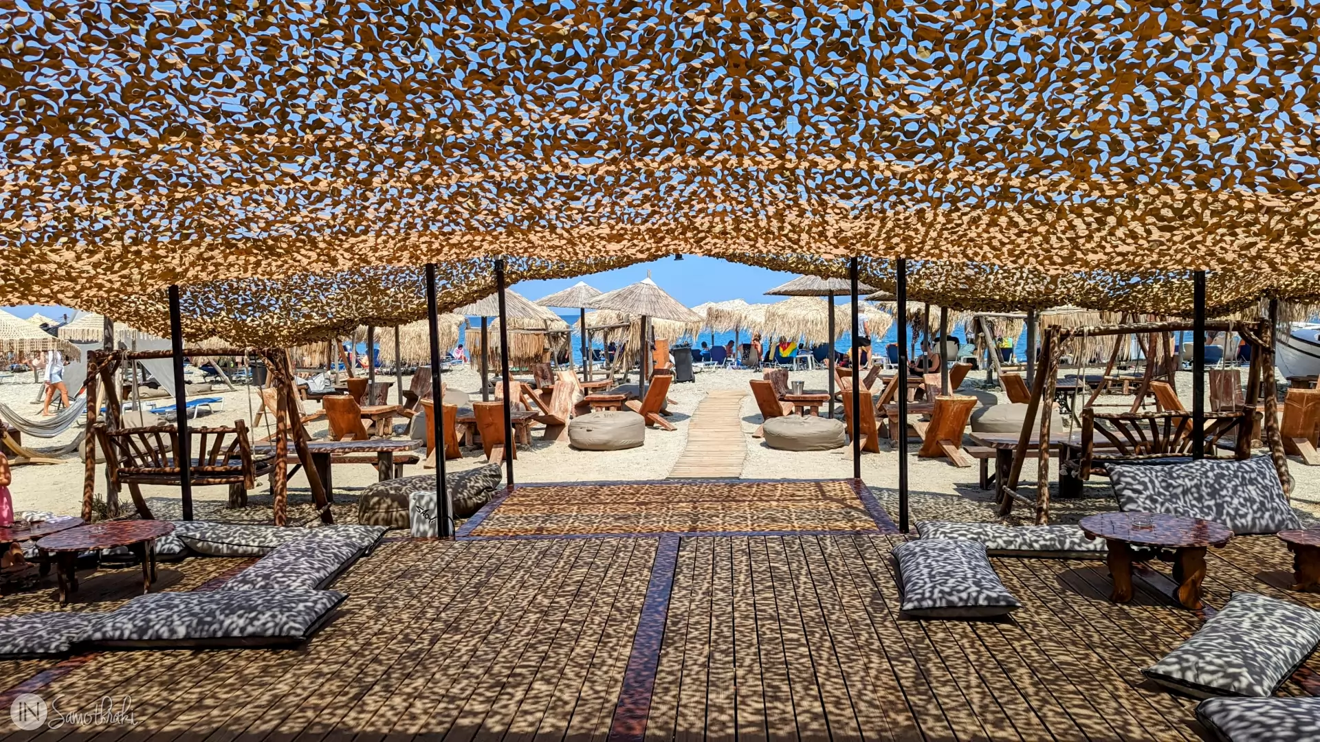 Plaja Therma și Saoki Beach Bar