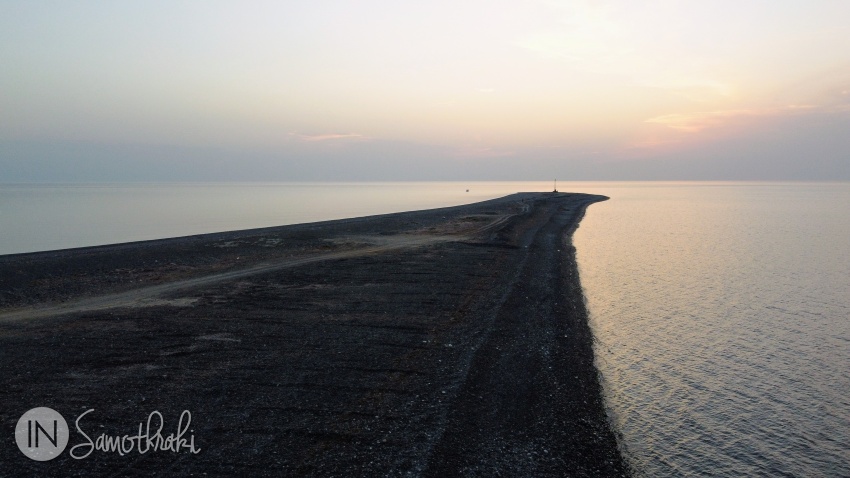 Capul Akrotiri este cel mai lung din insula Samothraki.