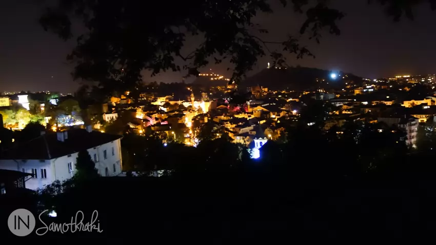 Nu rata o vizită pe dealul Nebet Tepe la lăsarea serii!