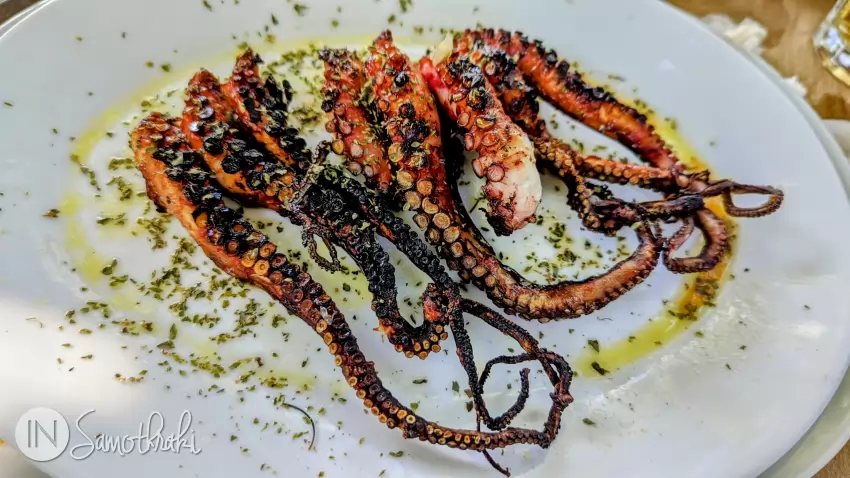 Caracatiță la grătar