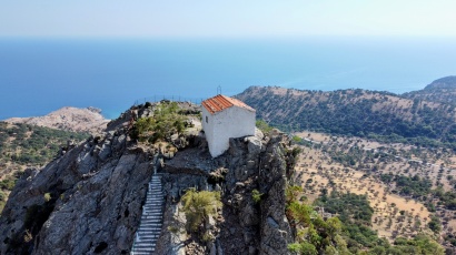 Panagia Krimniotissa, biserica de pe st&acirc;ncă