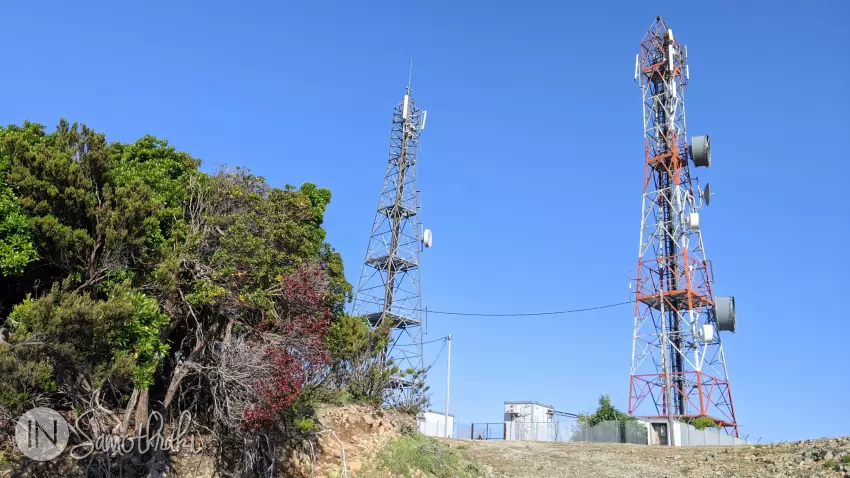 Antenele de telefonie mobilă se află la circa 190m altitudine.